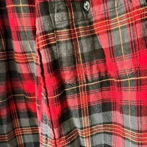 Woolrich button down flannel size L - Picture 3 of 5
